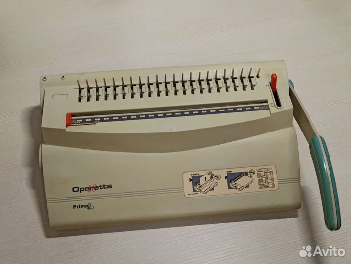 Переплетчик на металлическую пружину