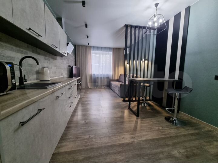 2-к. квартира, 48 м², 1/6 эт.