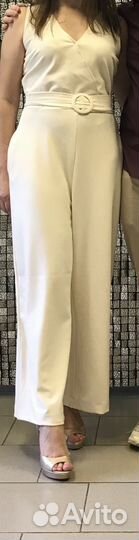 Комбинезон белый женскиц 46