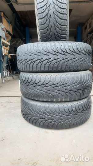 Yokohama IceGuard Stud IG65 225/60 R17