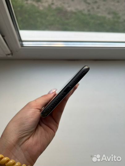 iPhone 8 Plus, 64 ГБ