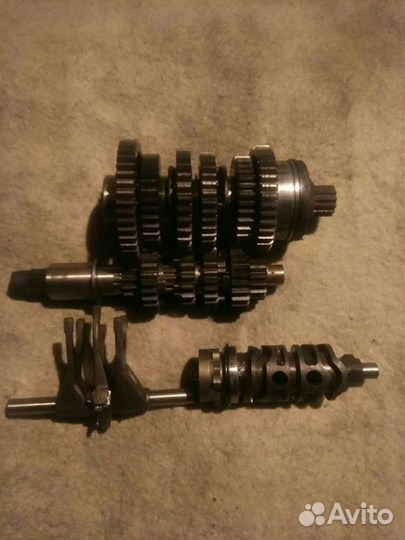 Запчасти для honda CB 1