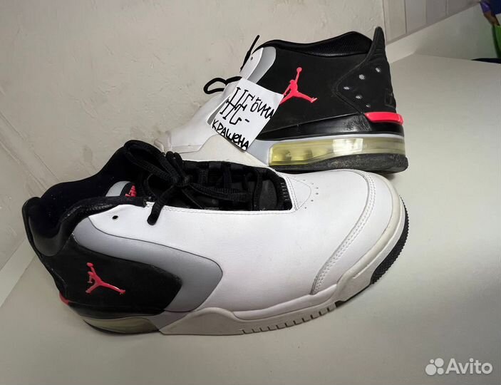 Кроссовки nike jordan