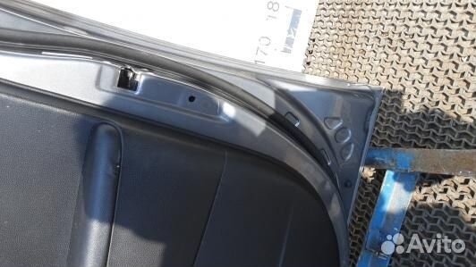 Дверь передняя правая KIA venga 1 (1SK45E201)