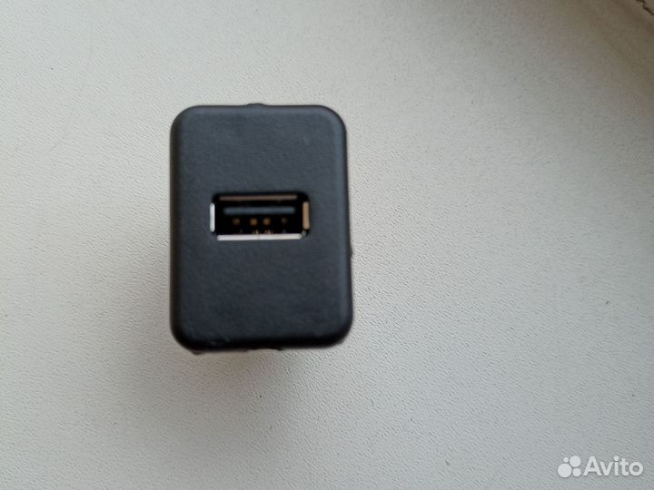 USB разъем Равон Нексия