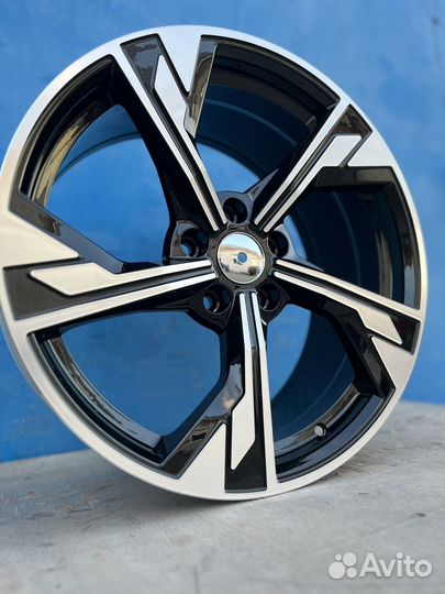 Диски литые R18 5*112 8J ET35 d66.6