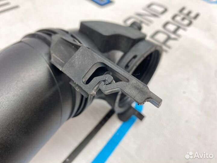 Патрубок воздушный Mercedes-Benz Ml-Class W163