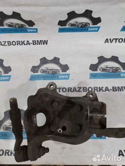 Кулак поворотный передний левый Bmw 5 E60 M57D30
