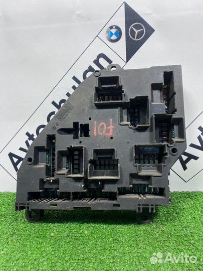Блок предохранителей задний Bmw 7-Series F01