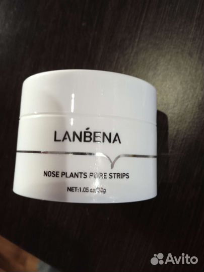 Lanbena от чёрный точек