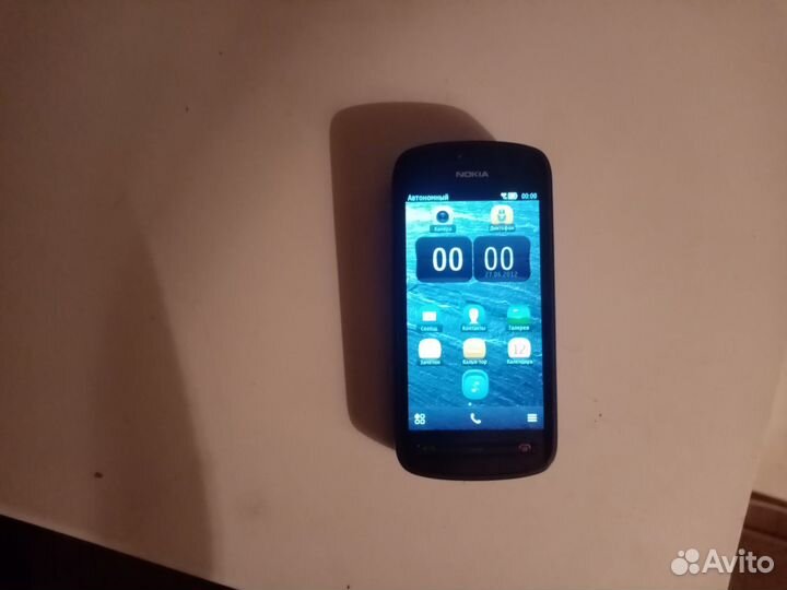 Nokia 808 PureView, 16 ГБ