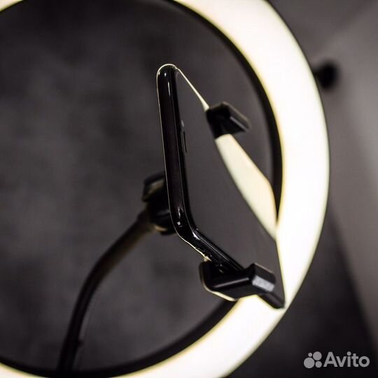 Кольцевая лампа подсветка