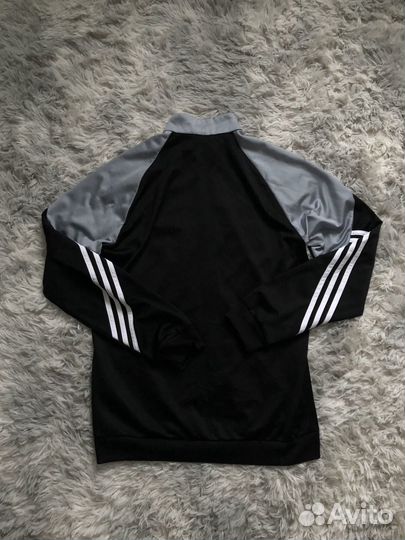 Олимпийка Adidas размер M и XXL