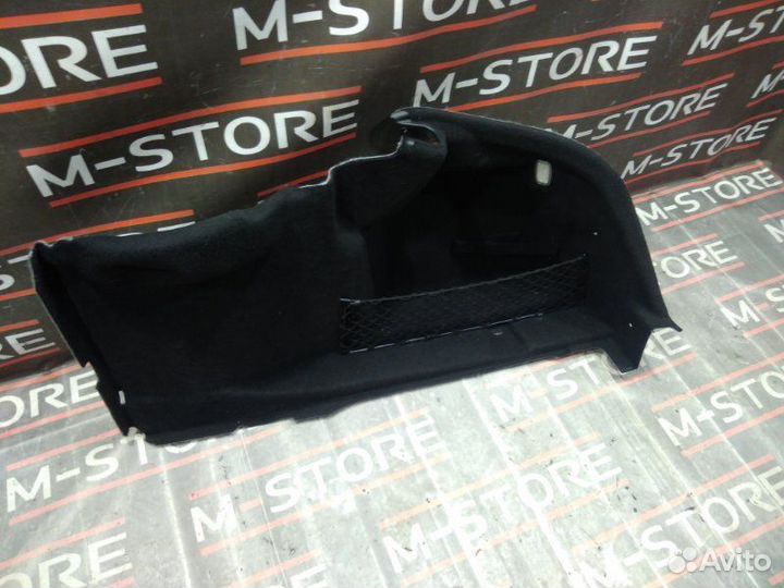 Обшивка багажника правая Mercedes-Benz S-Class