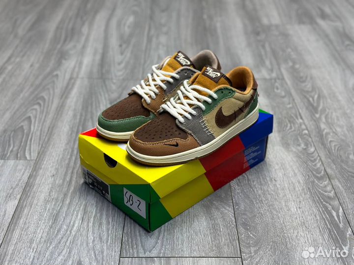 Кроссовки Nike SB Dunk Low