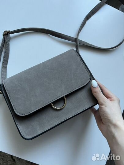 Маленькая сумка новая