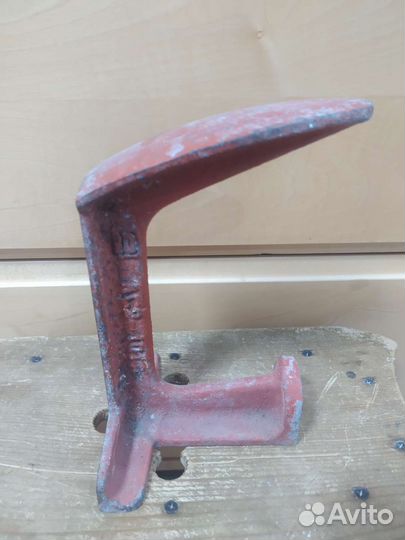 Лапа сапожная