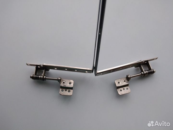 Петли ноутбука Toshiba Satellite L500, L505