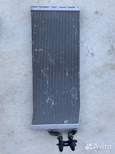 Радиатор дополнительный системы охлаждения bmw 750