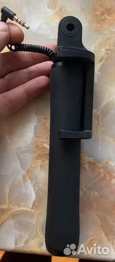 Xiaomi Монопод Mi Selfie Stick wired remote shutte