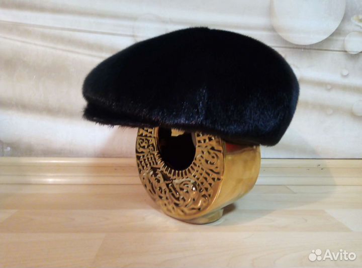Меховая мужская кепка