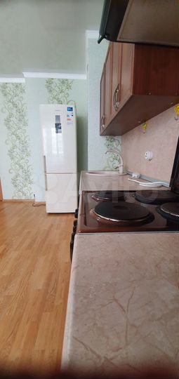 2-к. квартира, 75 м², 8/18 эт.