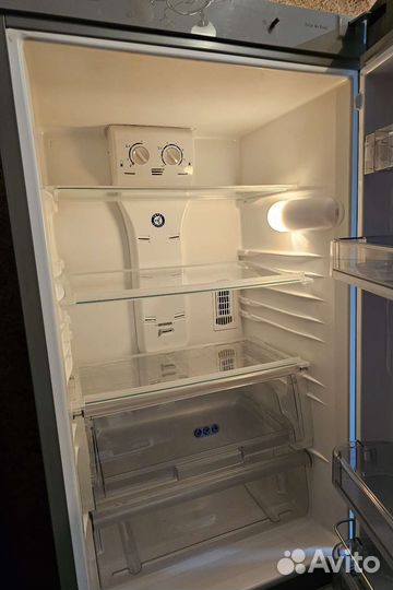 Холодильник Whirpool ARC7518 IX