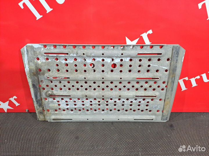 Трап на раму за кабиной