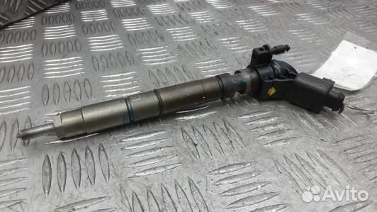 Форсунка дизельная volkswagen touareg 7L (7NT10AL03)