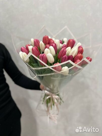 Тюльпаны к 8 марта, букеты