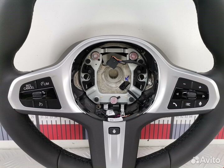 Руль для BMW 5-Series (G30/G31/G38) 32308008180