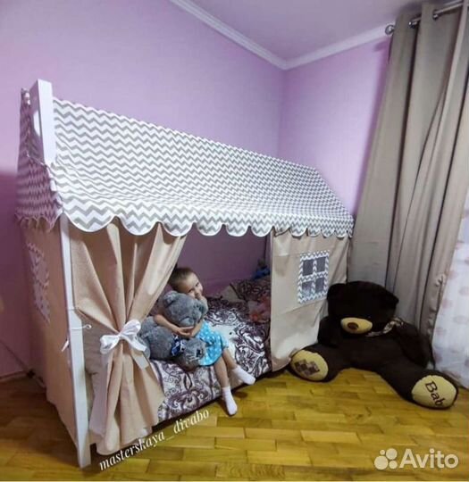 Текстиль для кроватки домика (крыша,шторы)