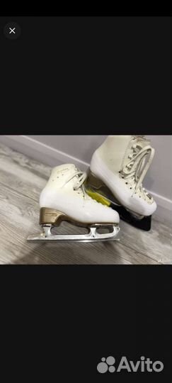 Фигурные коньки edea overture 220