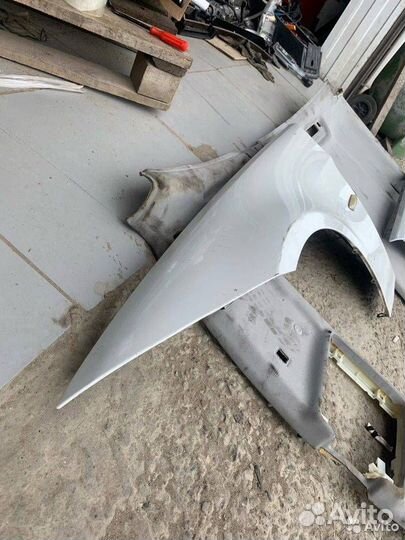 Крыло переднее левое BMW 3 E90/E91/E92/E93 E91