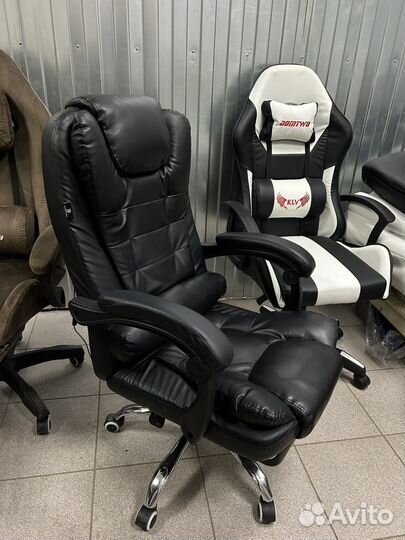 Компьютерное офисное кресло