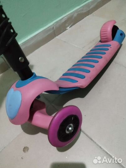 Самокат детский трехколесный