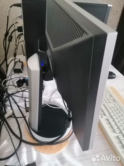 Монитор ЖК Samsung 940N 19