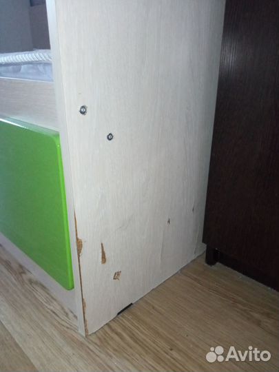 Кровать детская с матрасом