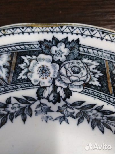 Старинная тарелка винтаж