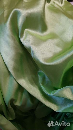 Ткань атлас для арки на свадьбу салатовая, зеленая