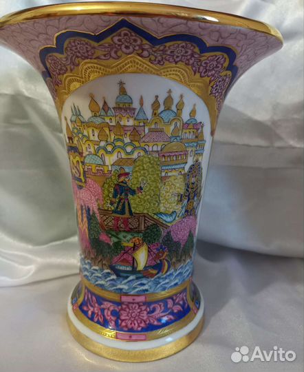 Фарфоровые вазы парные лфз Воробьевский