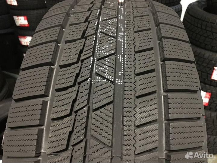 Firemax FM805 235/45 R18 98V