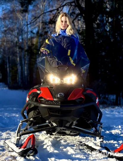 Прокат снегоходов, туры на снегоходах