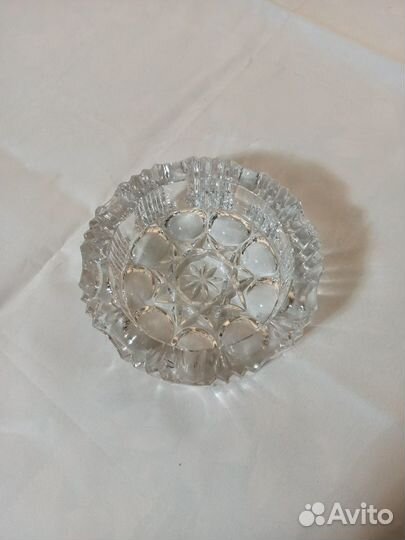 Хрустальная пепельница