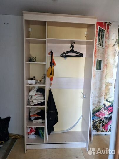 Шкаф купе бу с зеркалом