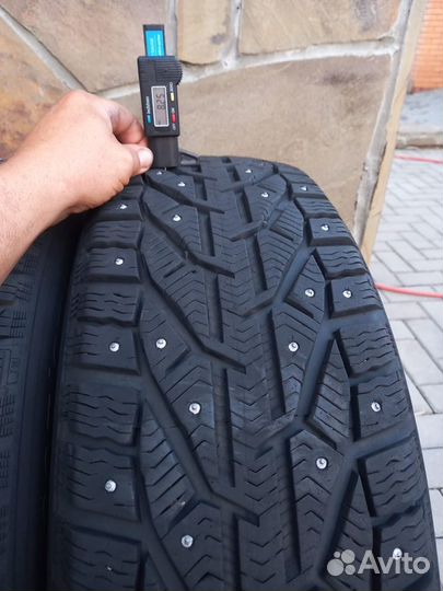 Tigar SUV Ice 225/65 R17 106T