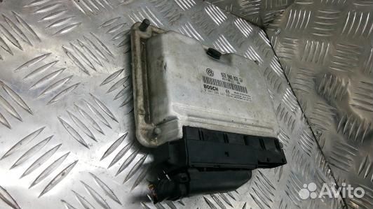 Блок управления двигателем volkswagen touareg 7L