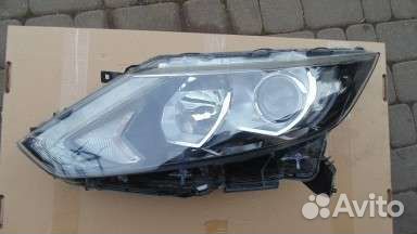 Фары галоген Ниссан Кашкай J11 дорест 2016 год