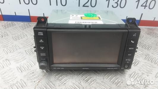 Магнитола jeep grand cherokee WK2 (MML06I401)