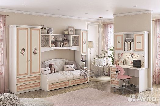 Письменный стол 